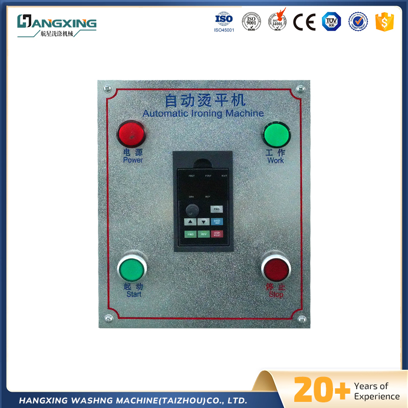 Automatický žehlicí stroj na více válců Automatický žehlicí stroj na více válců