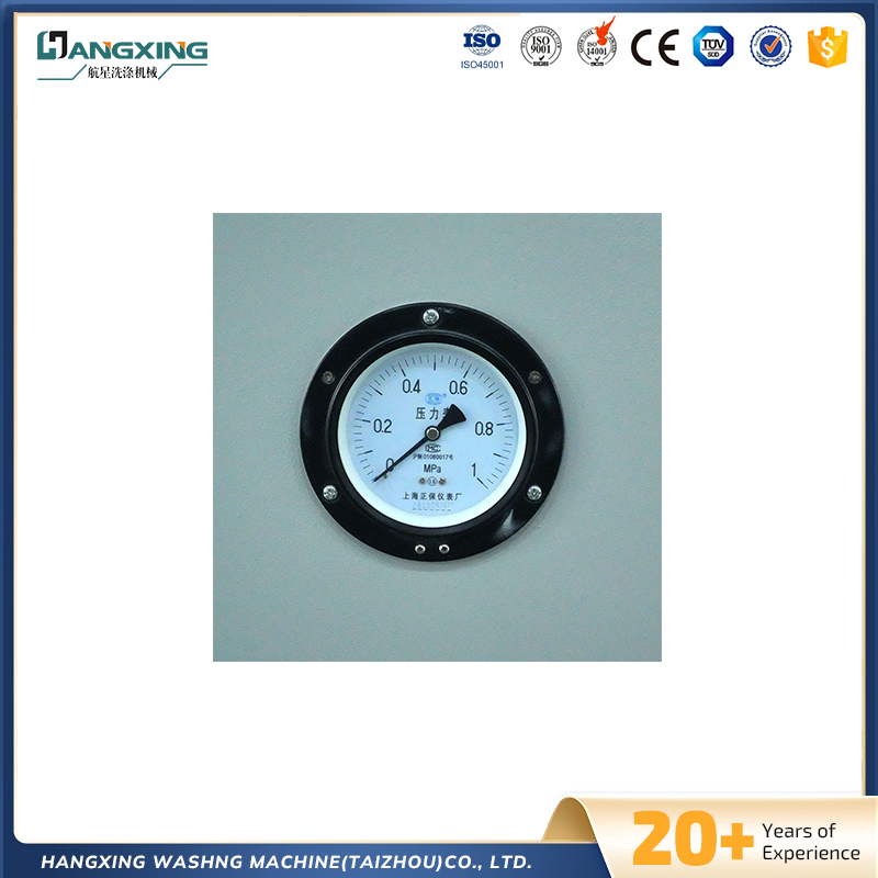 Automatický žehlicí stroj na více válců Automatický žehlicí stroj na více válců